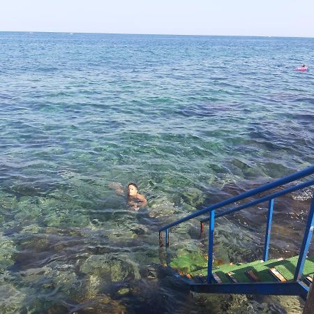 B&B Sea Terrace Aci Castello Dış mekan fotoğraf